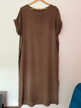 Elizabeth Suzann Georgia Dress in Brown Silk Crepe, OS